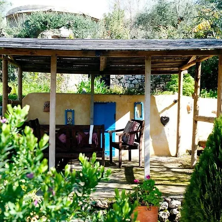 1-bed Yurt In Megali Mantinia With Sea Views! * Καλαμάτα